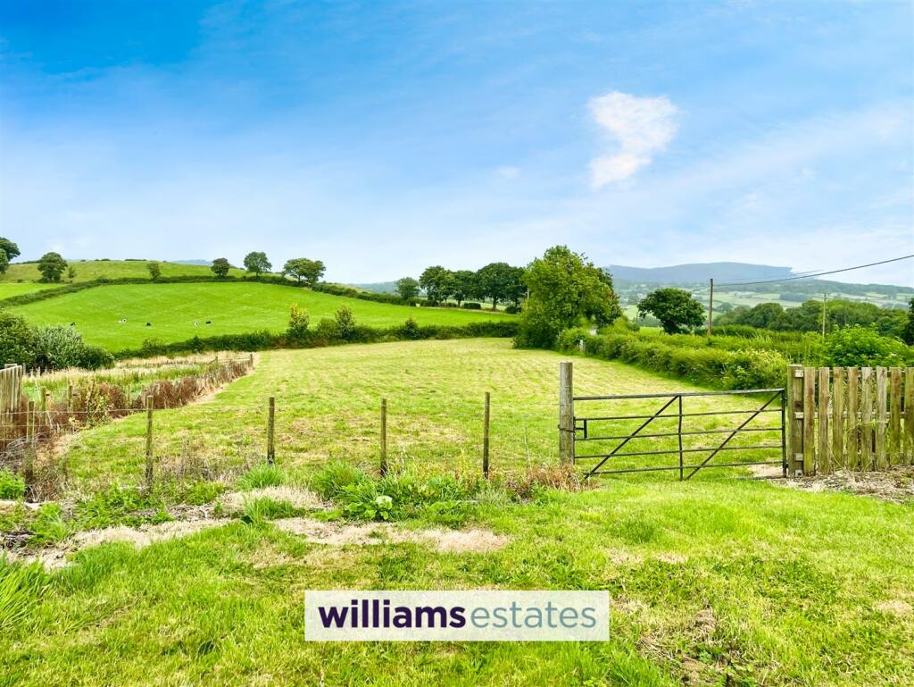 Land &amp; Views