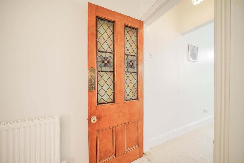Feature Door