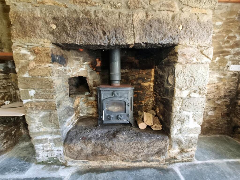 Fireplace.jpg