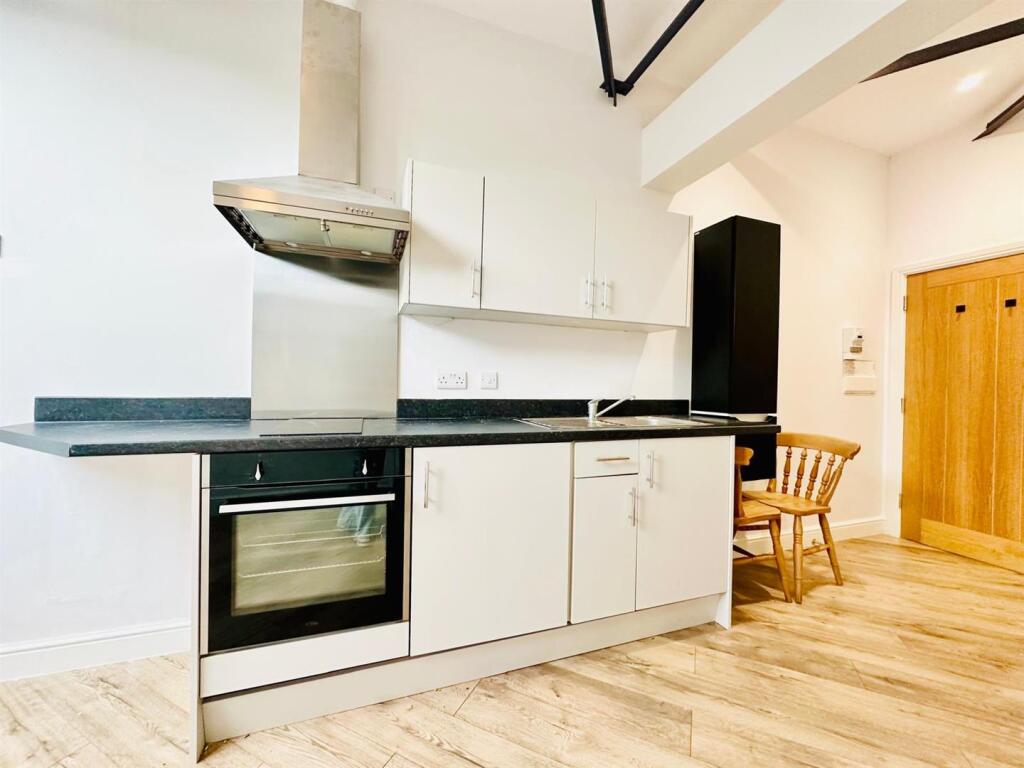 Kitchen area