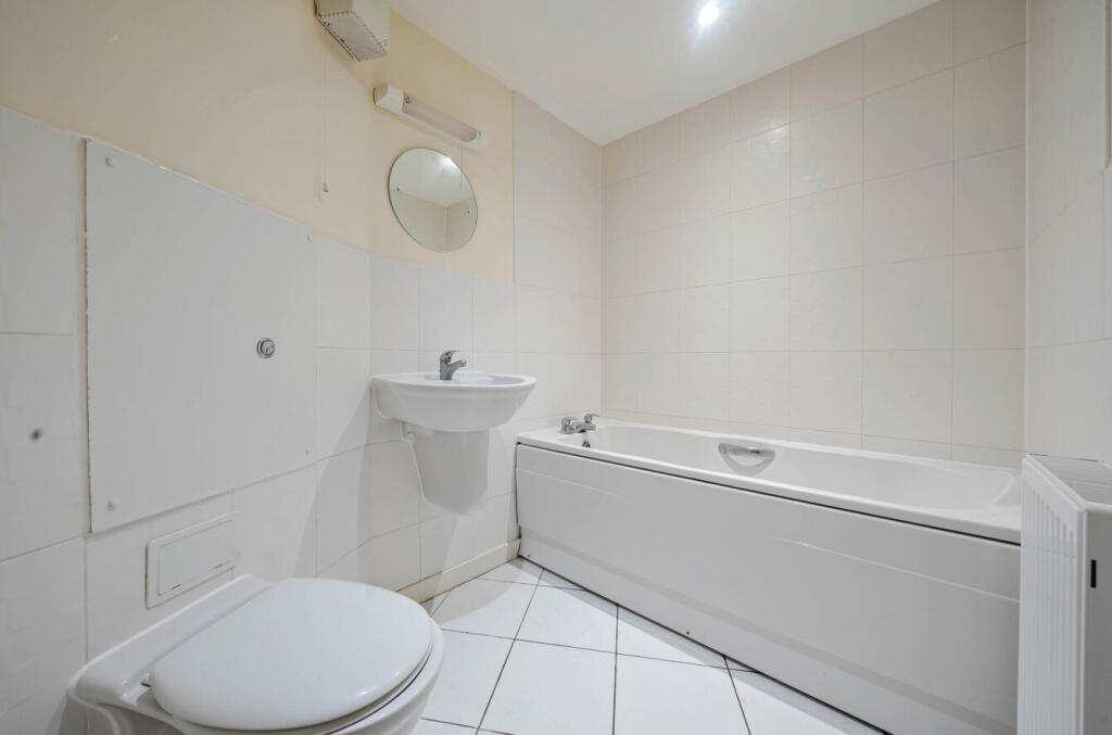 1375186-2-690e368...