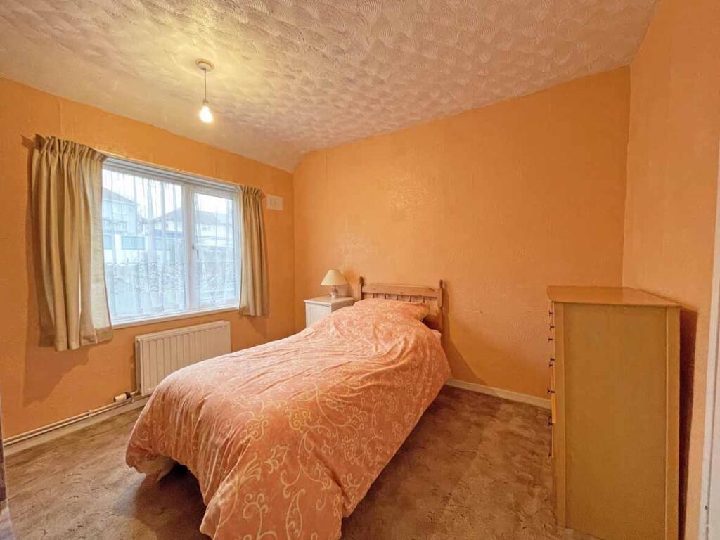 Severn Place 88 - Bed 2.jpg