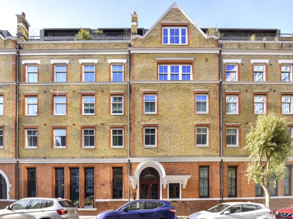 2.02 Parker Street