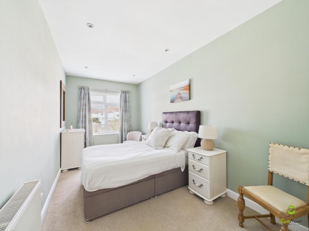 Presented by Robert at EweMove Bexleyheath and Dar