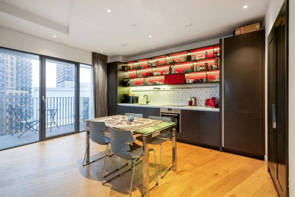Kitchen (2)
