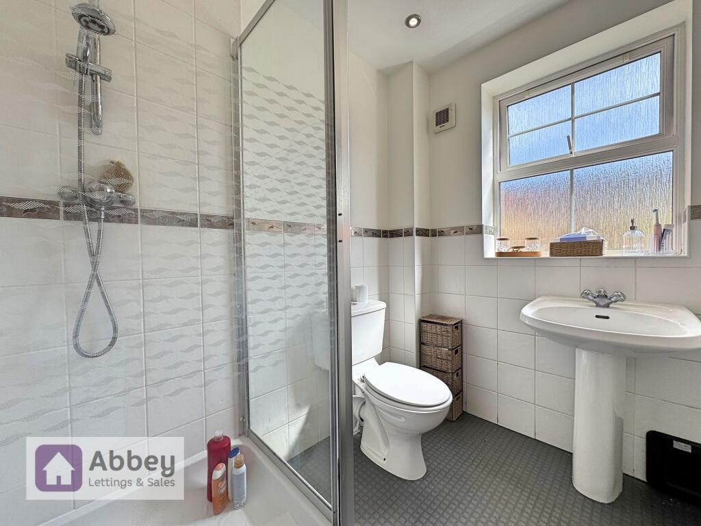 Ensuite 2
