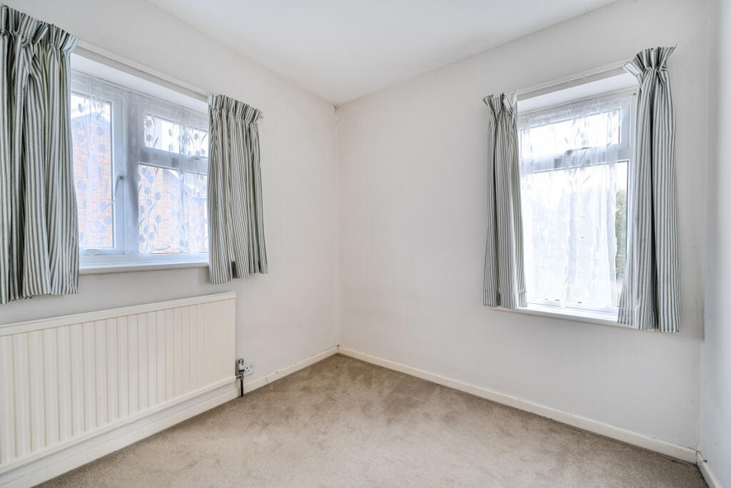 1357962-6-68d3b30...