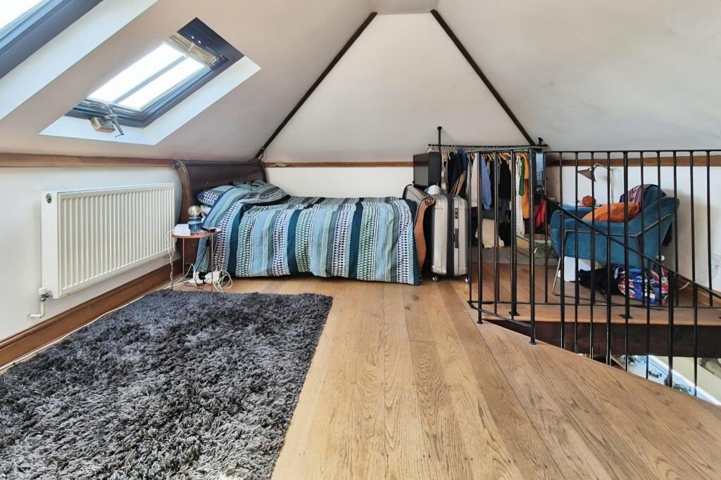 Bedroom Coach House