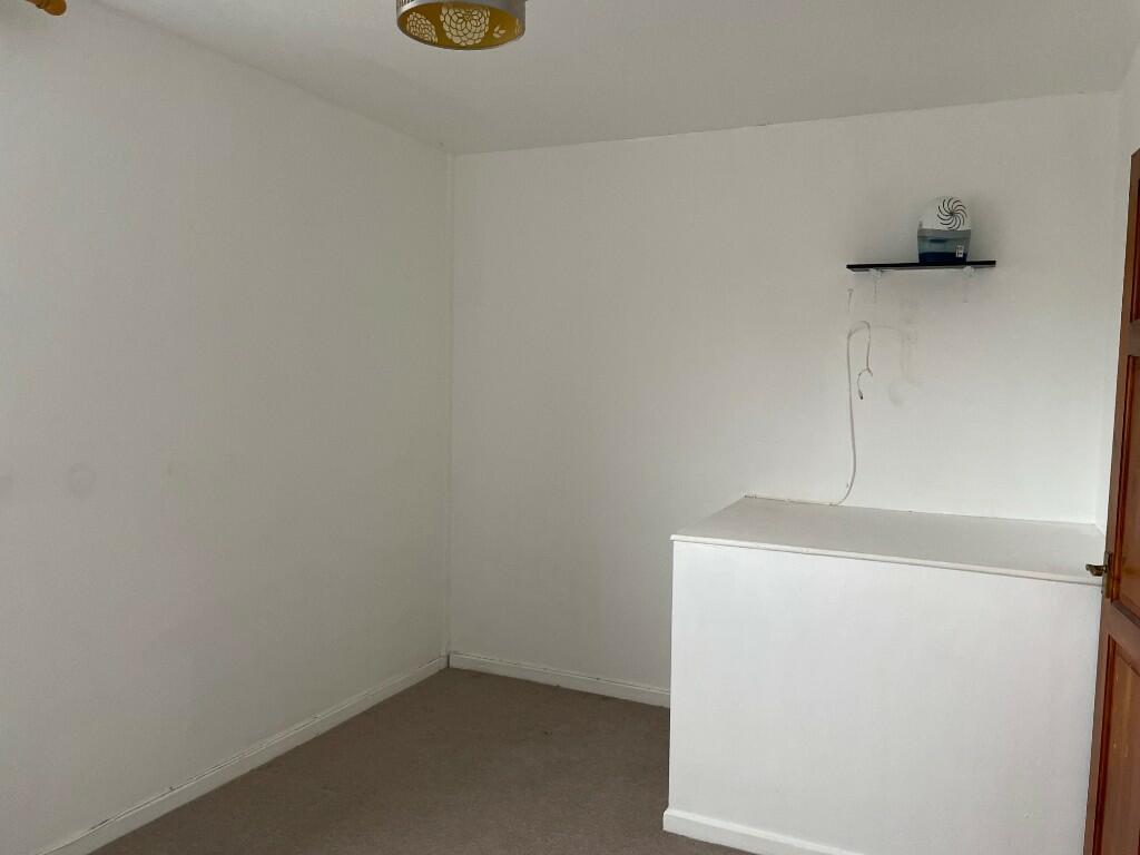 Front Bedroom 