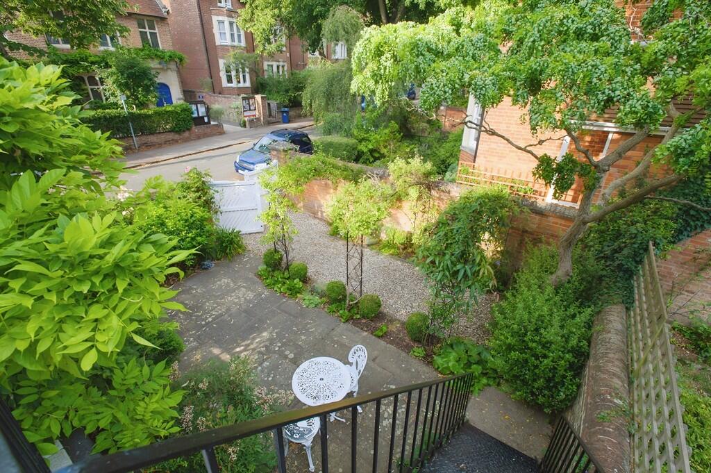 Garden 