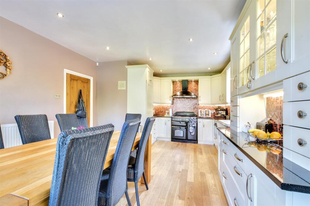 Kitchen Diner_4.jpeg