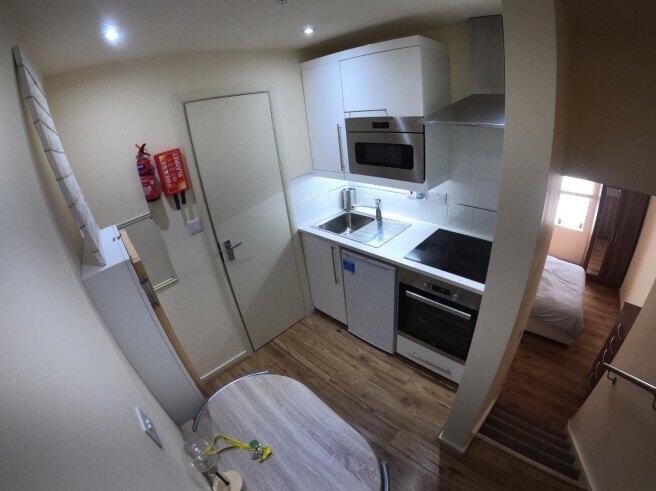 brondesbury-park-nw6-7ay-981233