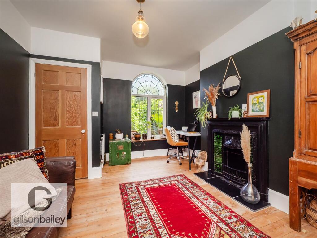 11StAndrewsClose-53.jpg