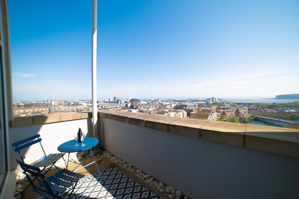 Award-winning Media team on EVERY Listing_16