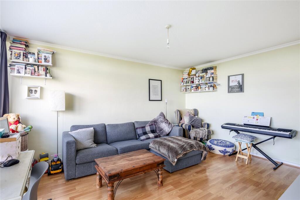 Living Area View 3.