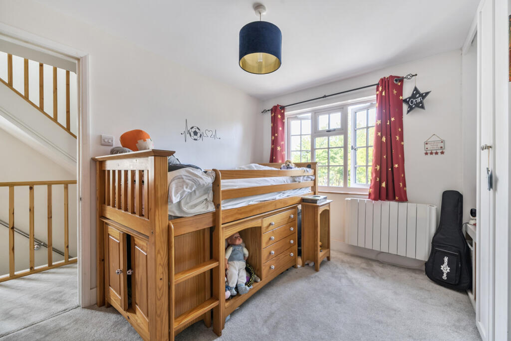 1334816-1-6899fb7...