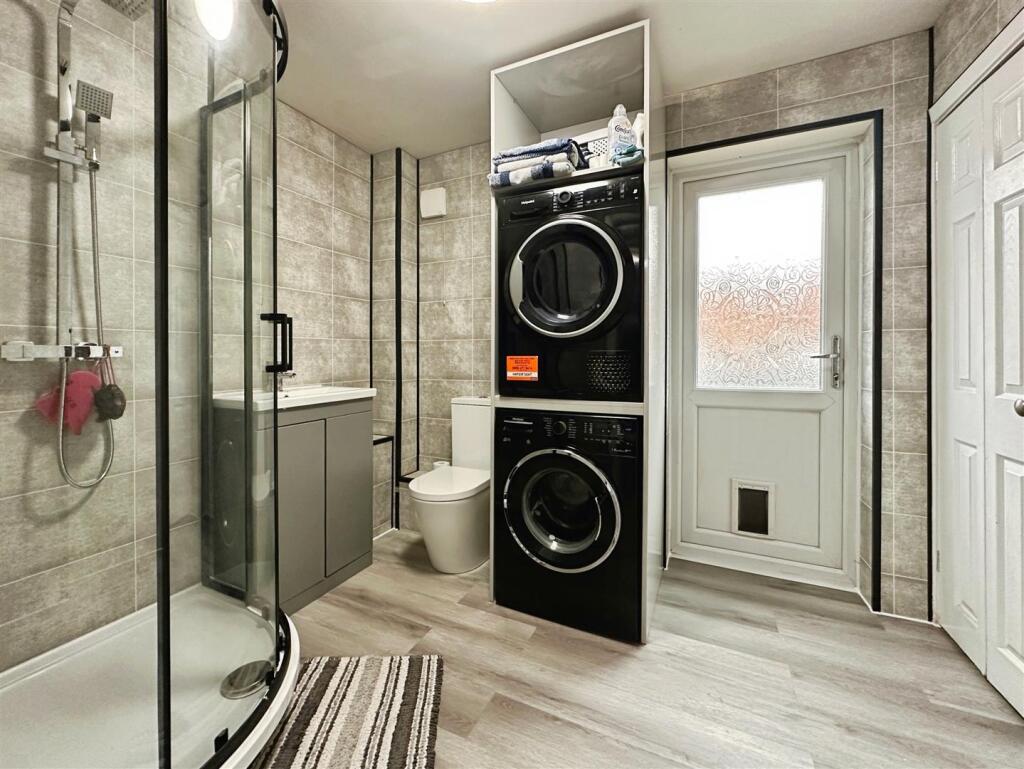 8ed9fbe8--455D-B359-1468D66C9243-36581-00002982C33