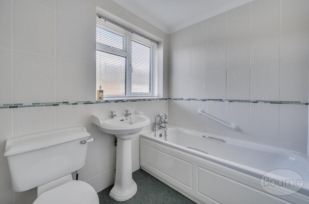 bfcfb2e4-fcea-4bb...