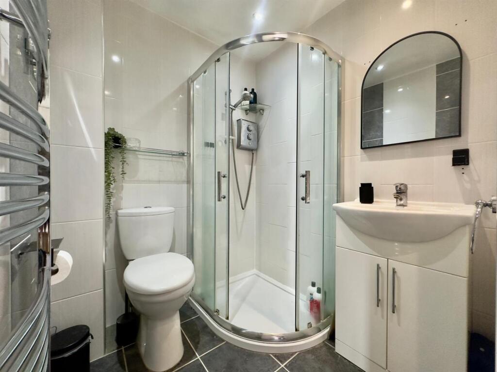 WhatsApp Image 2025-08-22 at 14.29.59_ad720b05.jpg