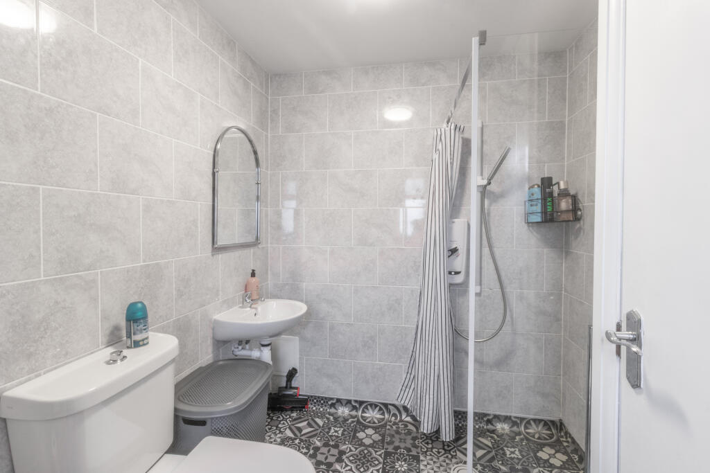 Downstairs Bathroom