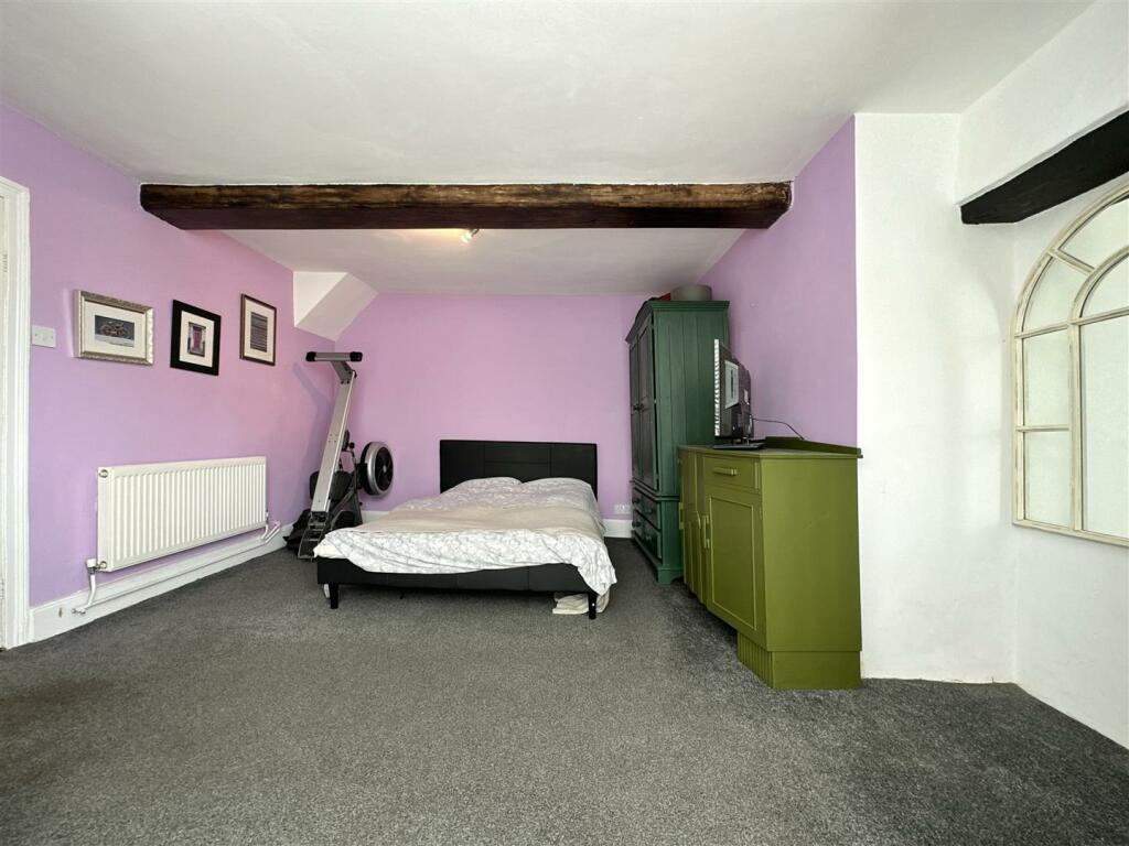 Bedroom  3.jpg