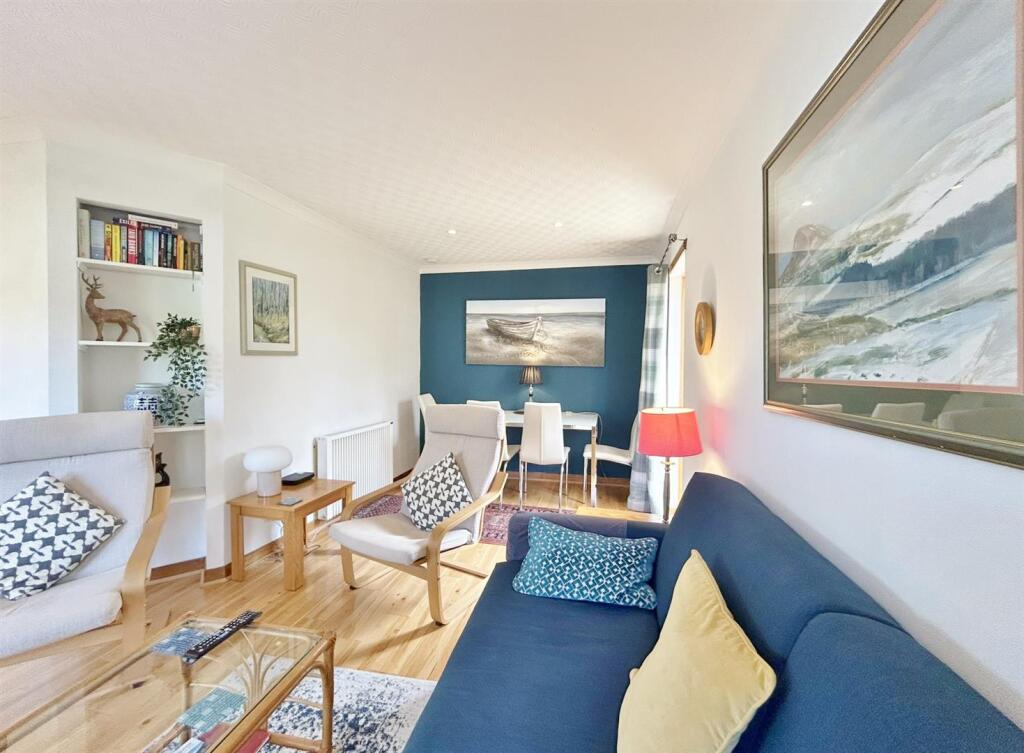Open plan lounge