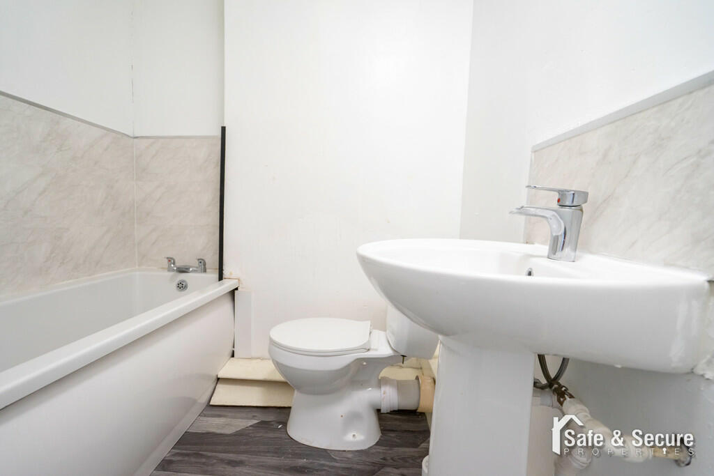 Collingwood Court...