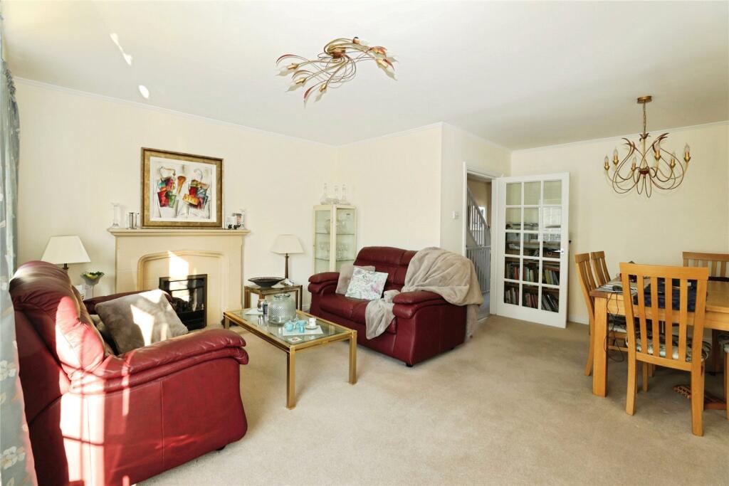 Living/Dining Room