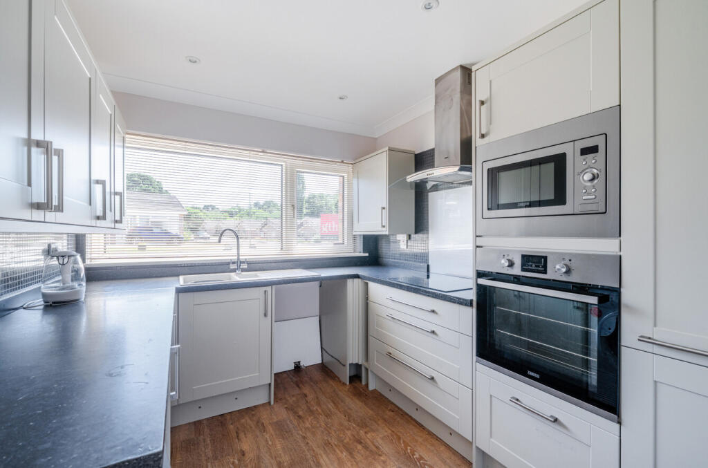 1318096-2-686d226...