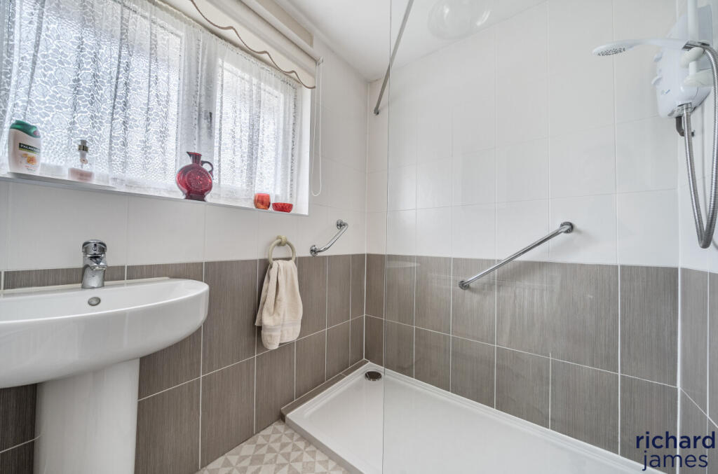 522713d0560340f383fd26f5091f628c