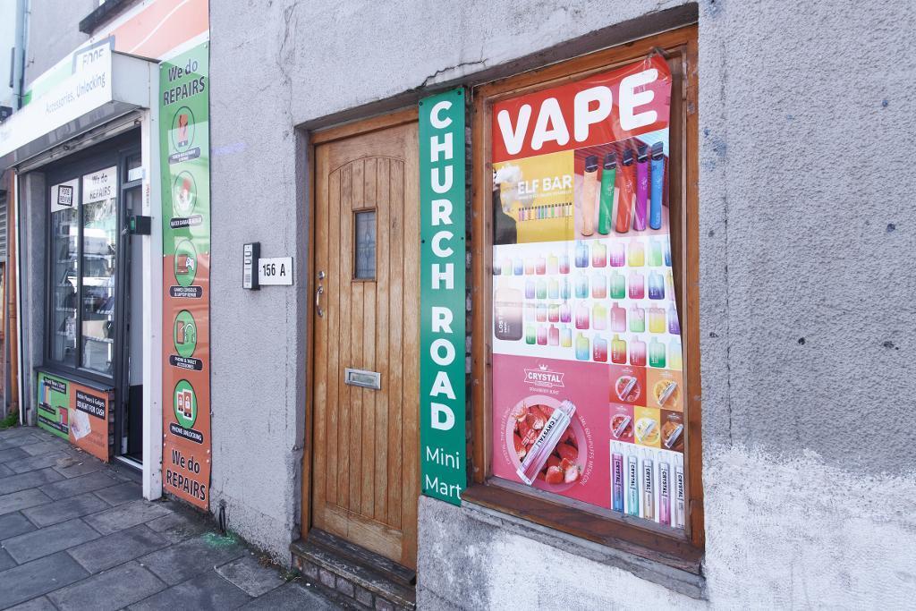 Front aspect photo 1