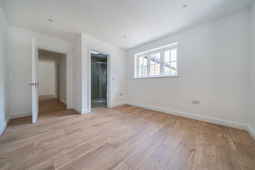 master bedroom and en suite.jpg
