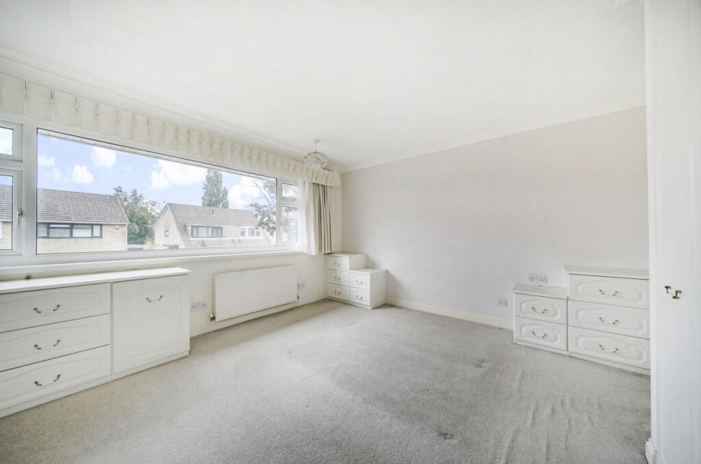 1356373-6-68ce7e8...