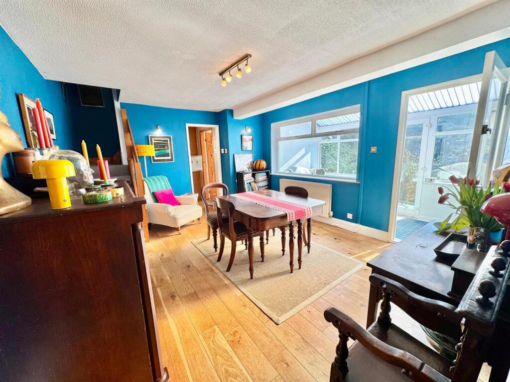 PHOTO-2025-04-07-19-38-15 (27).jpg