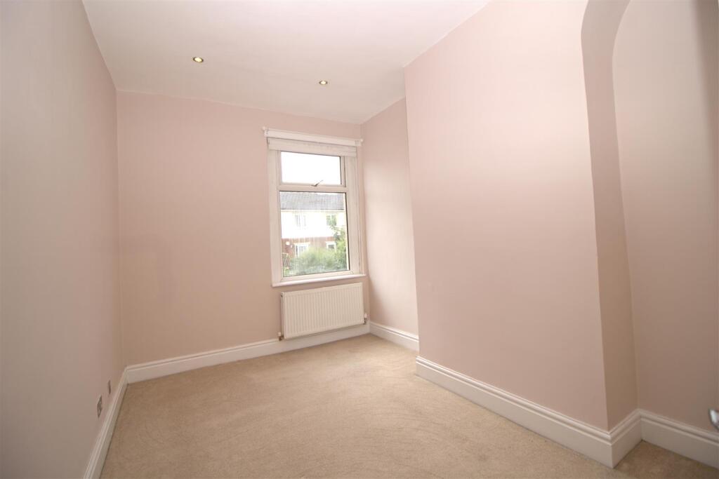Bedroom 2.jpg