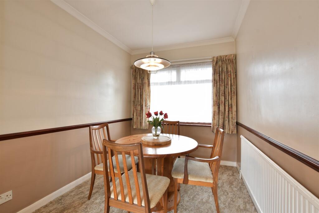 Kitchen /Dining Room