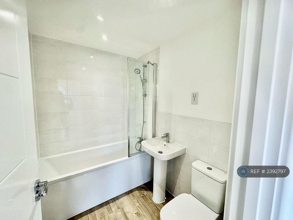Bathroom 2