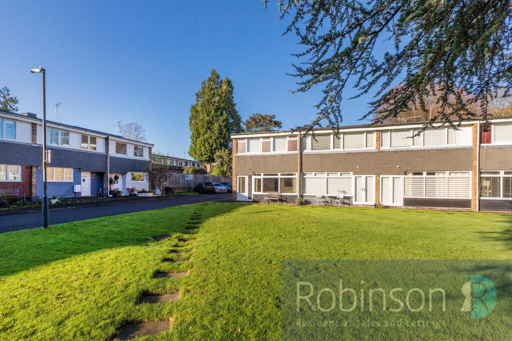 18 Lynton Green-9