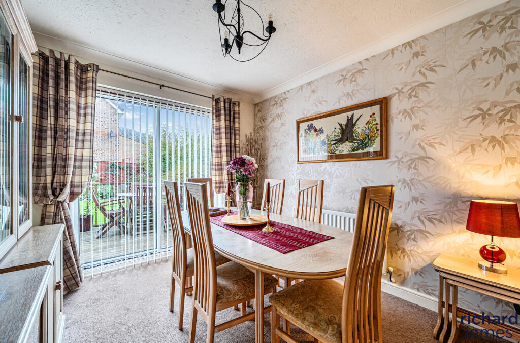 4ef78ddfb6a4467eab86b4e4a330bf54