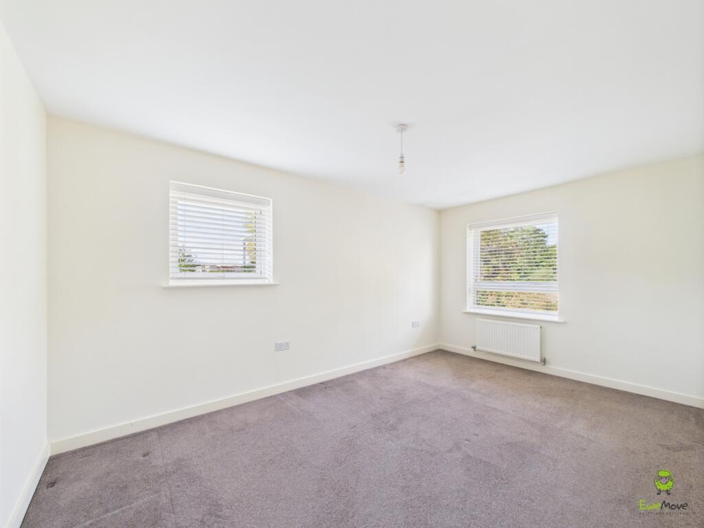 CAM02615G0-PR0101-STILL002