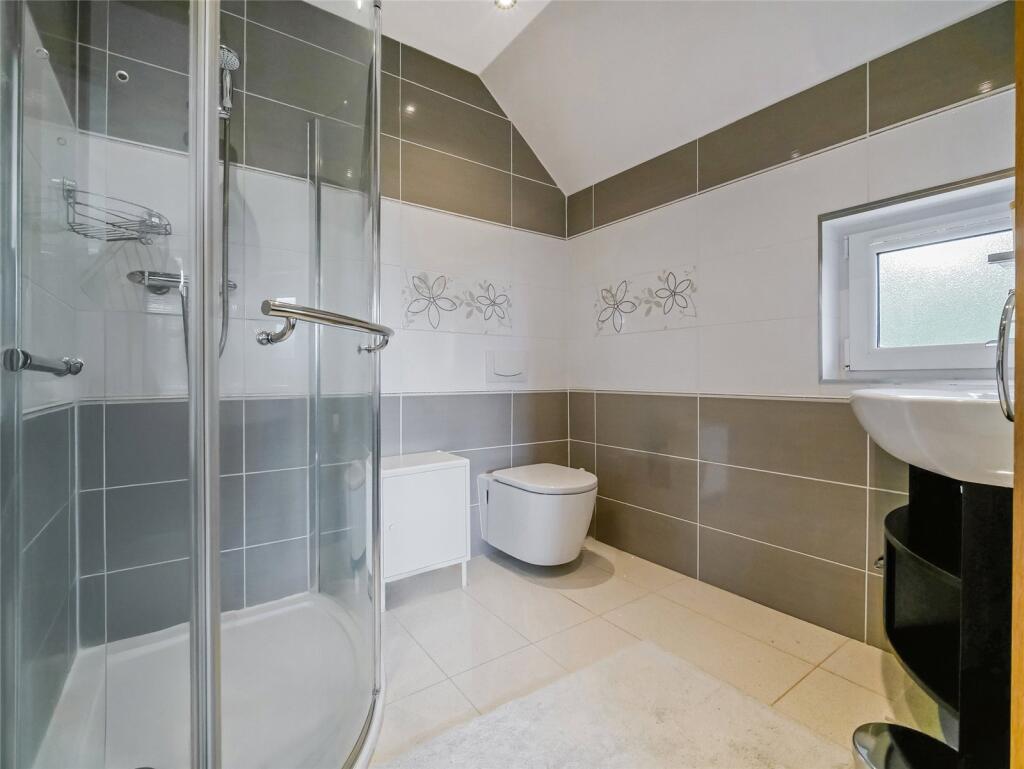 En Suite To Bed 1