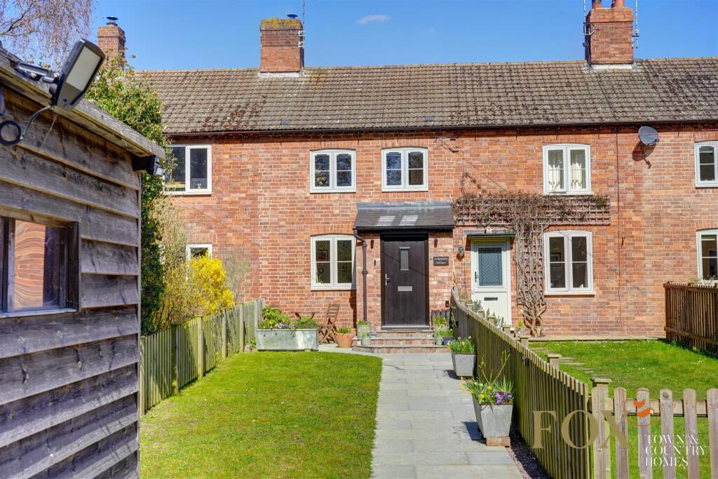 13 Rushford Cottage (19).jpg