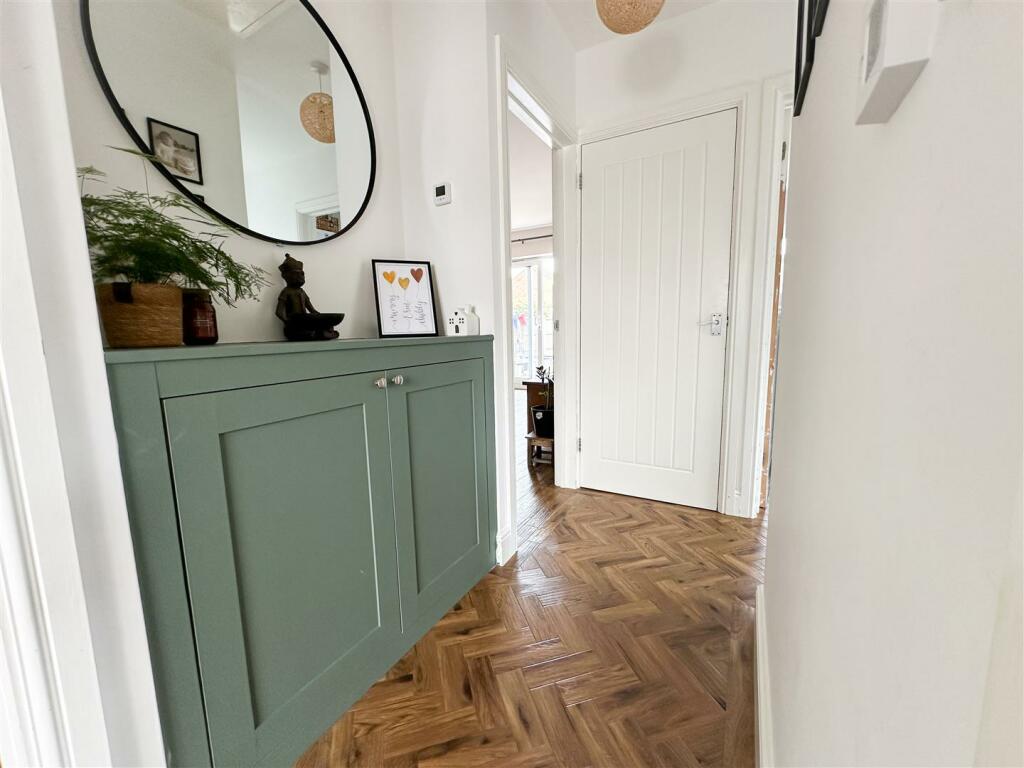ENTRANCE HALLWAY