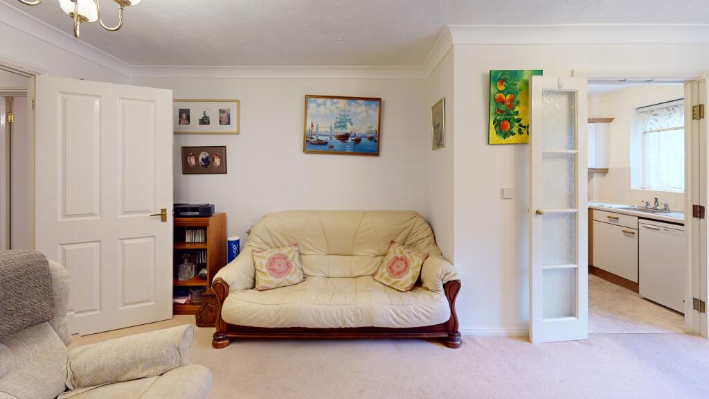 14-St-Chads-Court-Living-Room