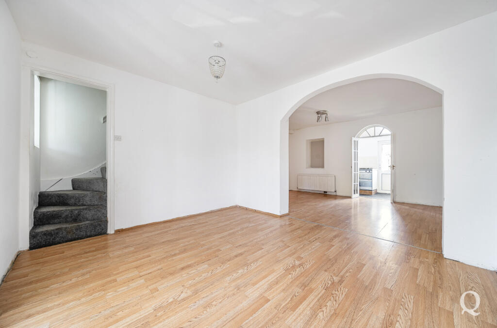 c3a00fc8-d527-497...