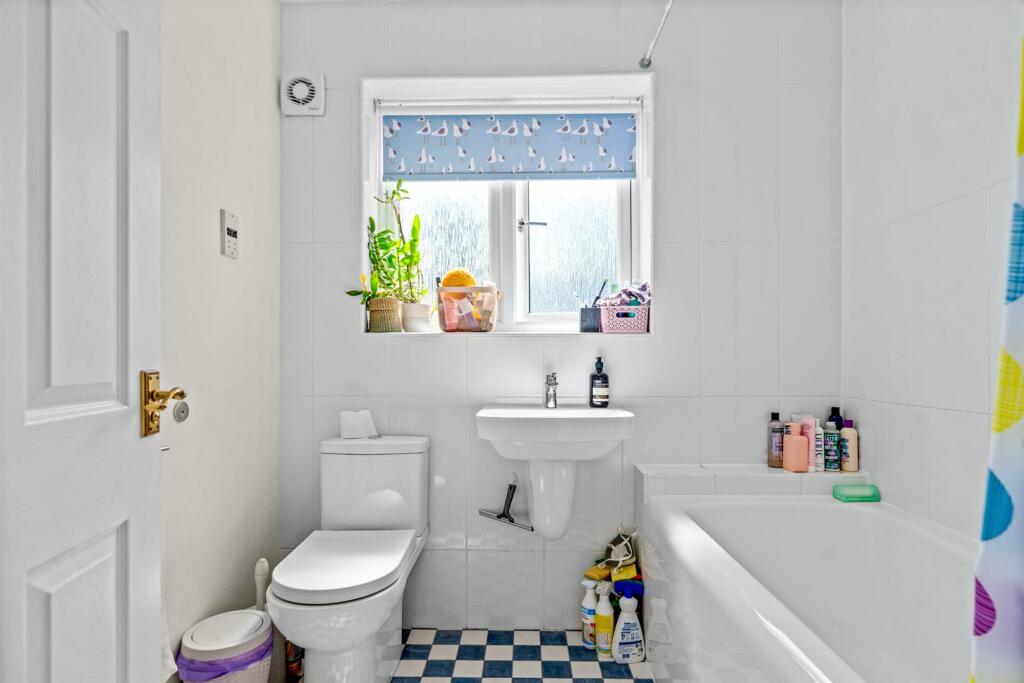 Family bathroom