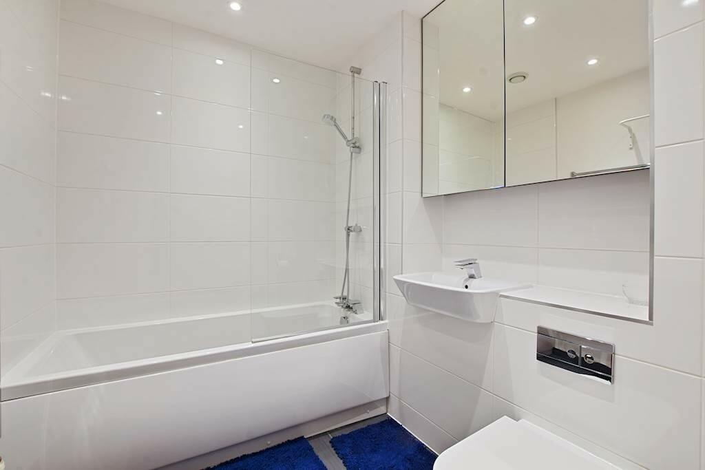 03-d5b4GCSCL - 52...