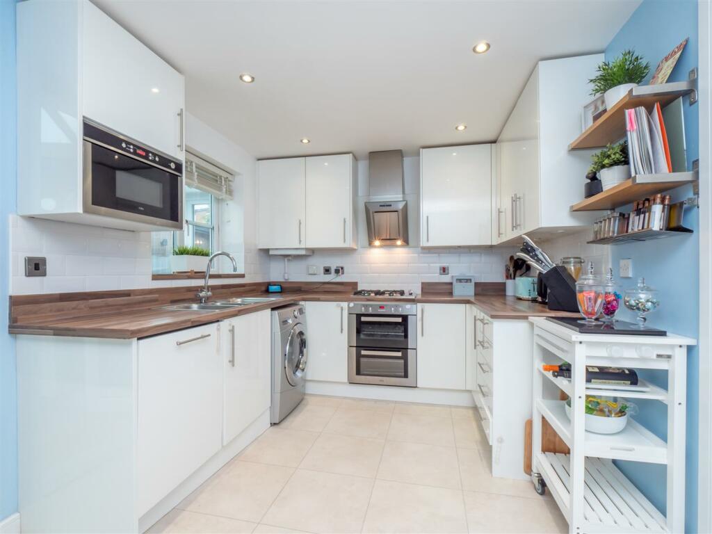 Kitchen/Breakfast Room