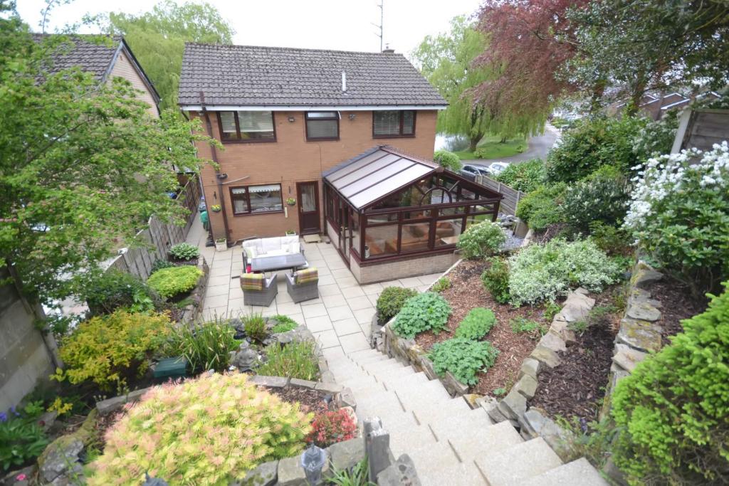 Outside - Rear Garden