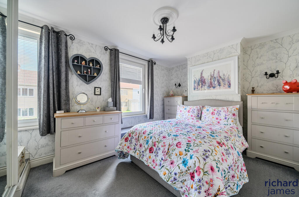 a81cd294798645088d51c2fb3300e40c